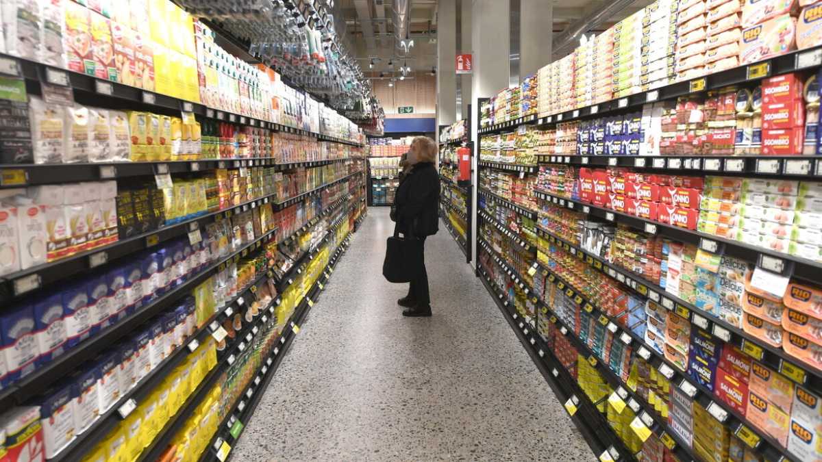 Immagine di Il pil è più basso delle stime: l'Istat rivede a -0,4 per cento il secondo trimestre