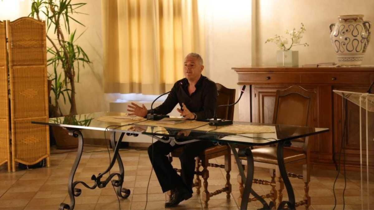 Immagine di La bella prosa fischiettante di Davide Bregola