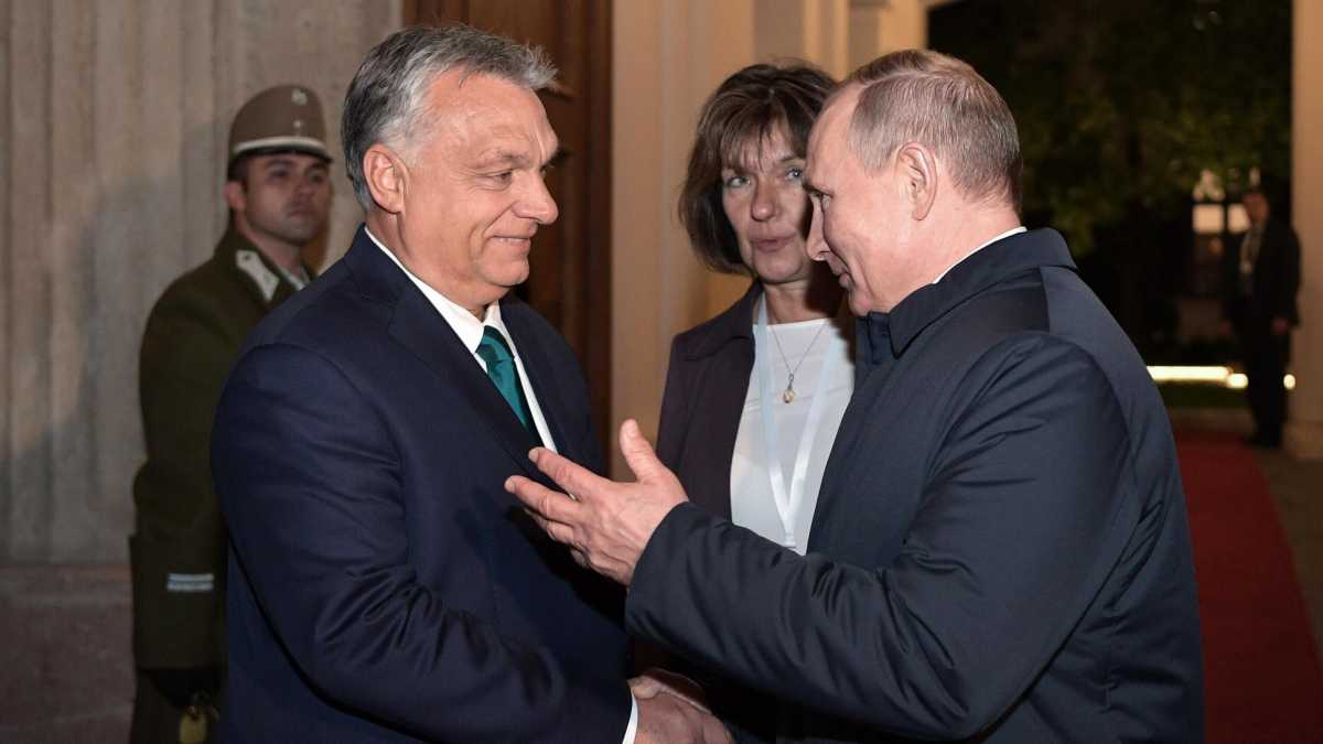 Immagine di Ritorno al 1956, la Storia fa litigare Putin e Orbán