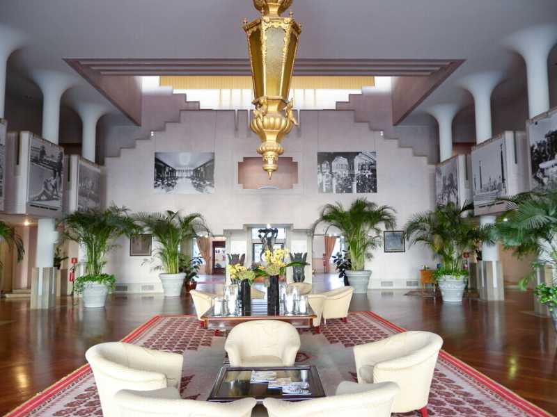 Salone d'ingresso Hotel Excelsior Venezia (foto da Wikipedia)
