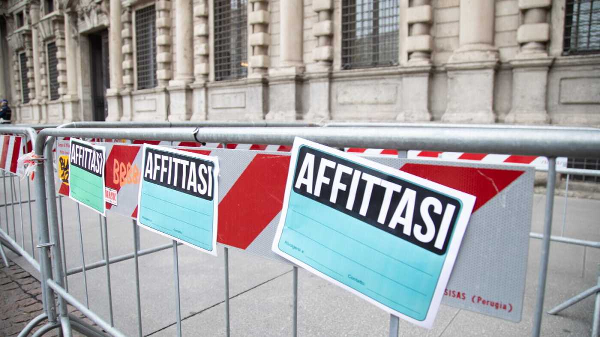 Immagine di Giovani e famiglie. Il comune di Milano rilancia il canone concordato. Airbnb e il caso New York