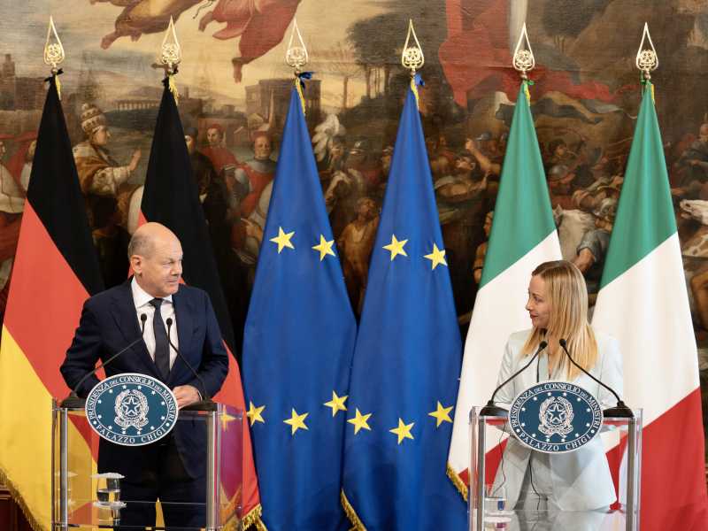 Meloni tentata dalla battaglia contro Berlino sul Patto di stabilità. Poi ci ripensa su suggerimento di Bruxelles