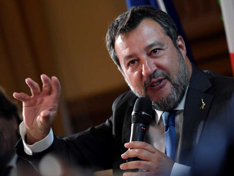 Il padano Salvini e la Puglia: dalle contestazioni del 2014 al red carpet della Fiera del Levante