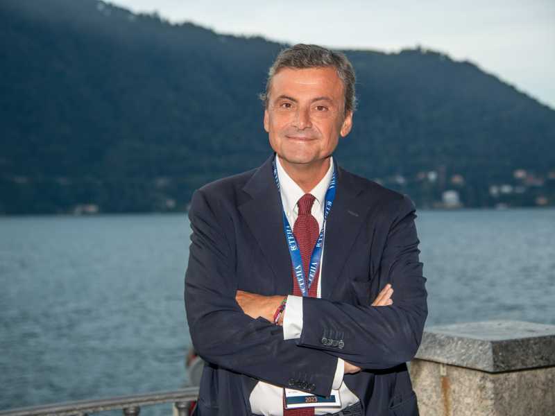 "Mi piacerebbe vedere Draghi ai vertici dell'Europa". Parla Calenda