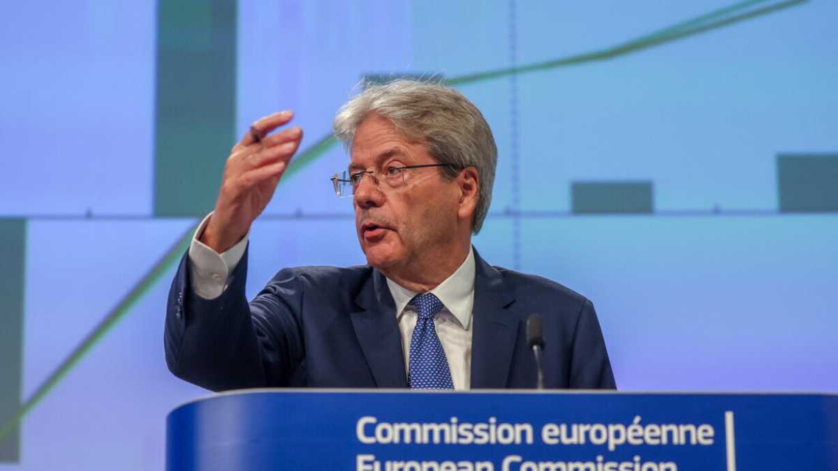 Immagine di Il monito distensivo di Gentiloni a Meloni. Ma l’Italia cresce meno