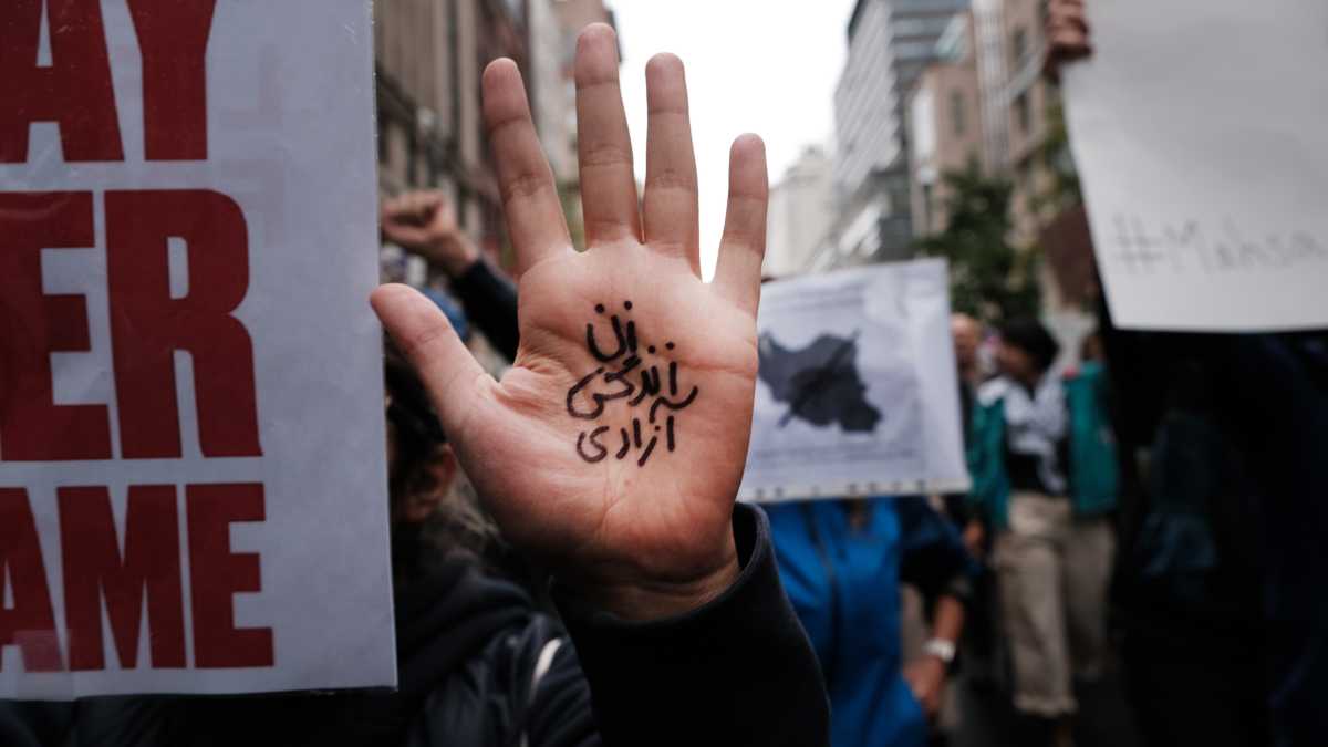 Immagine di Esiliate dall’Iran, cancellate in occidente