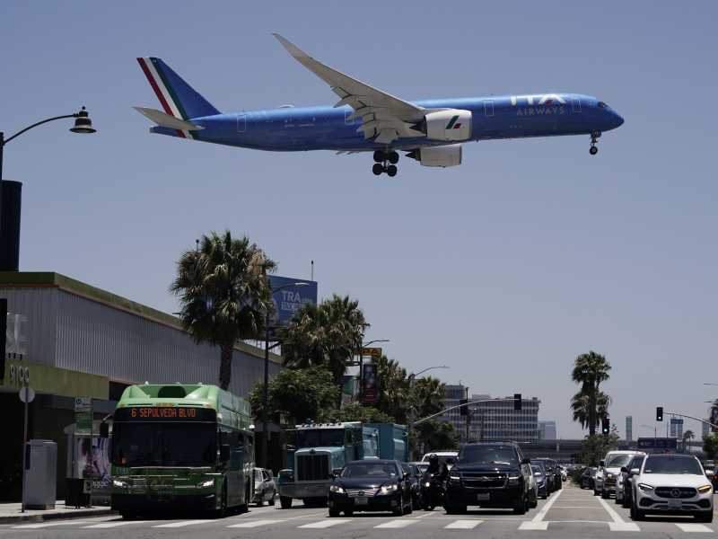 Tutte le panzane alla base della tesi sovranista per cui Bruxelles vuole sabotare Ita e Lufthansa