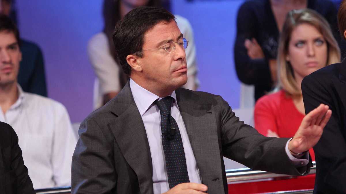 Immagine di "I Meloni meglio dei Kennedy. Non è familismo ma militanza". Parla Bocchino
