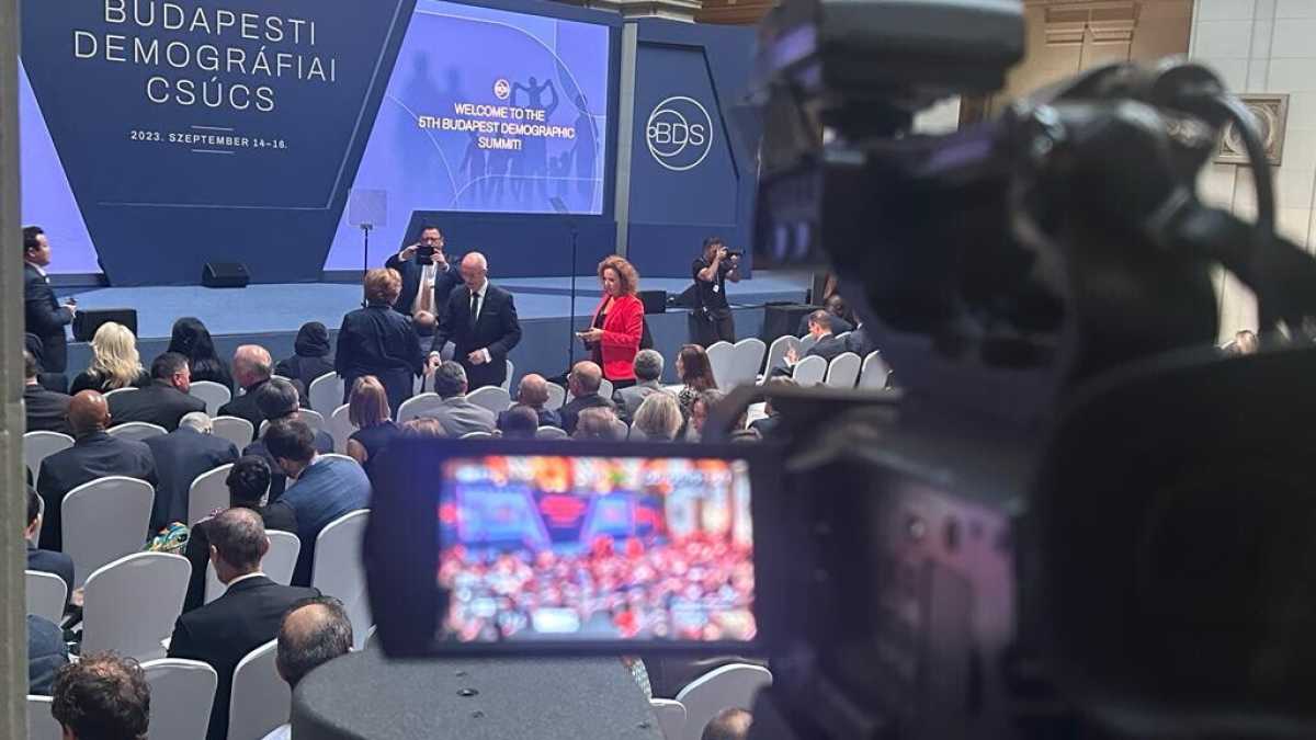 Immagine di Orbán incontra Meloni a Budapest: “Dobbiamo parlare di molte cose"