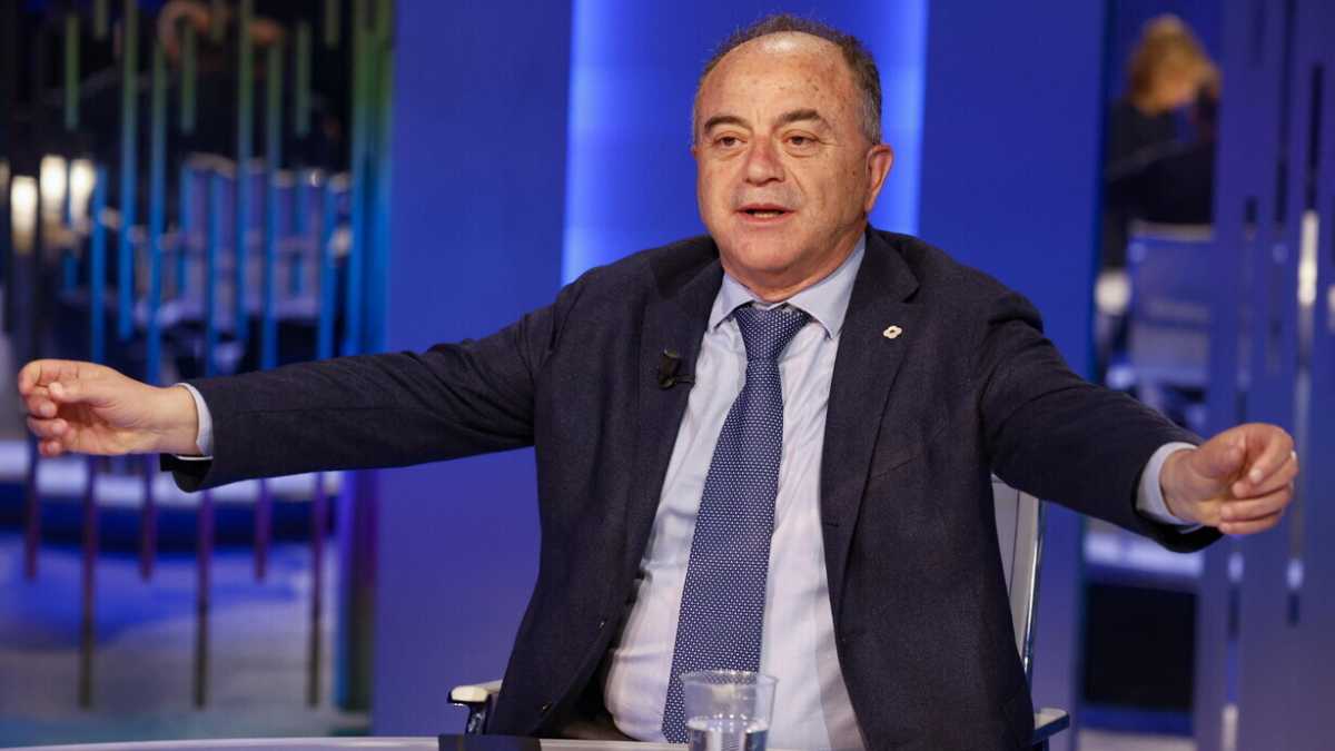 Immagine di Il Csm manda Gratteri a Napoli. Cari napoletani, auguri