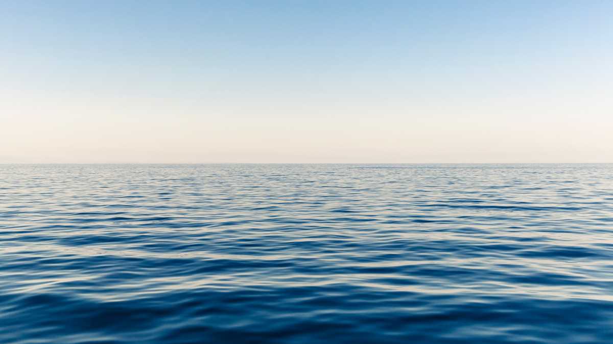 Immagine di Che stress ritornare. Bagni e aperitivi al tramonto non sono bastati: ci vuole una vacanza