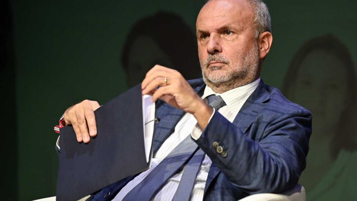 Immagine di Tutto il marcio delle pubblicazioni scientifiche, oltre le immagini truccate negli studi di Schillaci