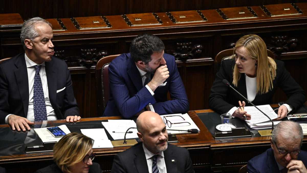 Immagine di Il governo prepara la nuova stretta sull'immigrazione. Oggi il Cdm