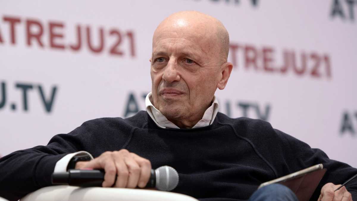 Immagine di Alessandro Sallusti, ritratto di un biografo