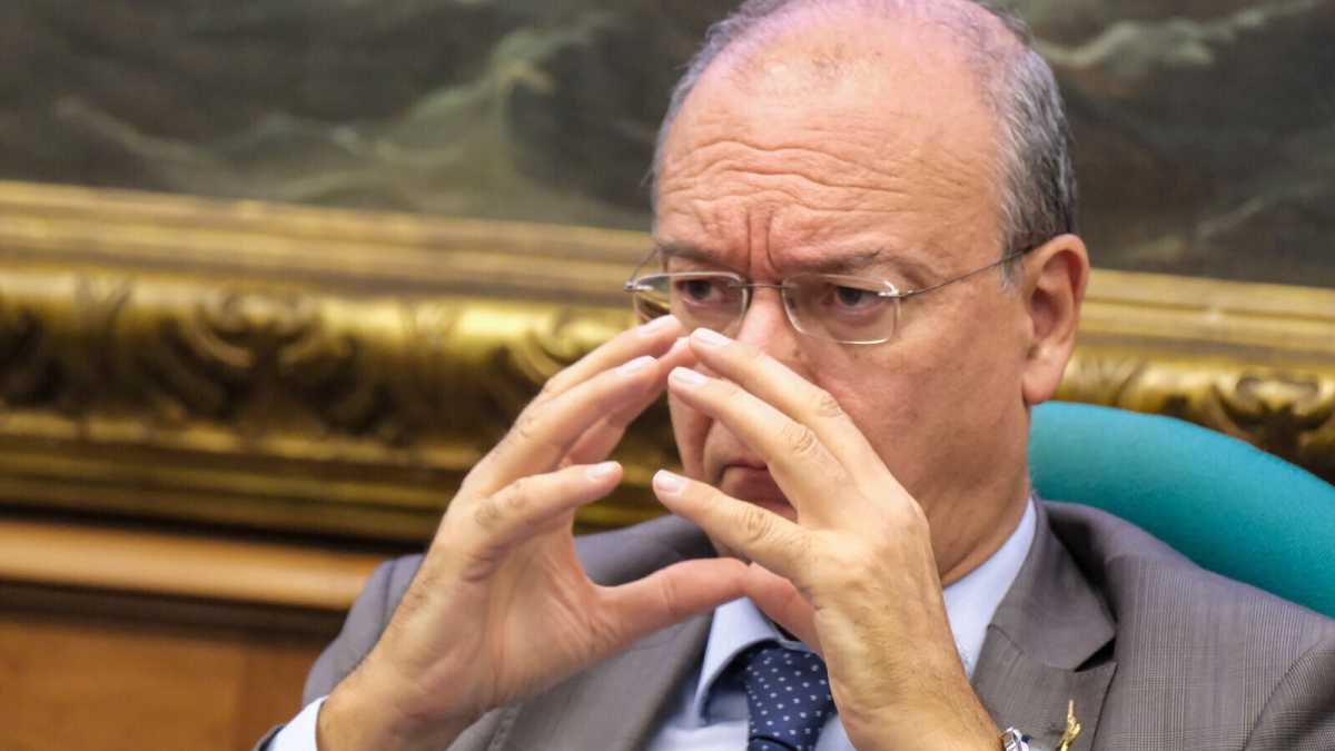 Immagine di Fessi in condotta