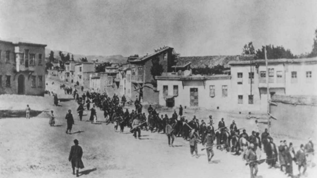 Immagine di Così lo sterminio turco degli armeni rese pensabile e realizzabile la Shoah. Un saggio