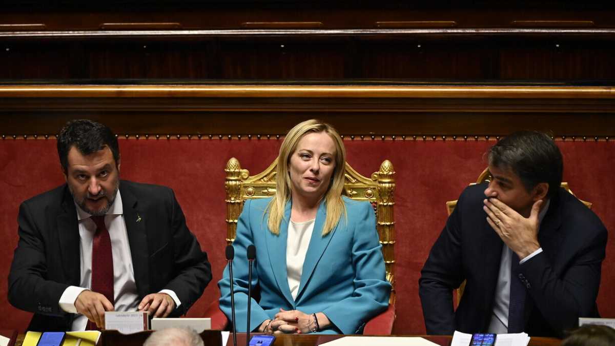 Immagine di Il governo rincorre i target del Pnrr e vuole modificare la quinta rata. Anche Meloni al tavolo