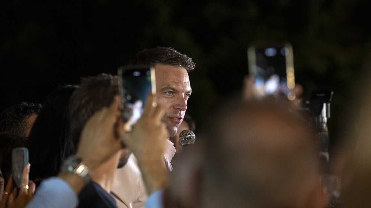 Immagine di Finiremo come la Grecia? Magari!