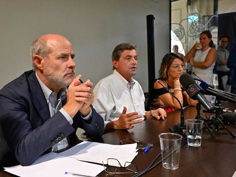 Anche Azione dice no al rigassificatore a Vado Ligure: “Toti prova a fare il furbo”