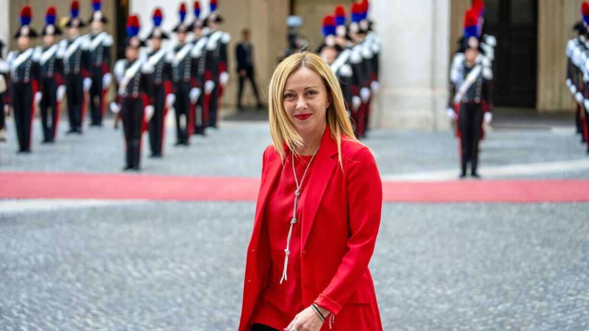 Immagine di Meloni e la manovra: "Eredito la gestione allegra di Conte". E a Salvini: "No a inseguire il consenso"