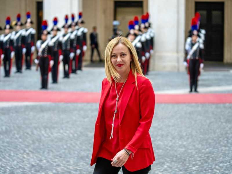 Meloni e la manovra: "Eredito la gestione allegra di Conte". E a Salvini: "No a inseguire il consenso"