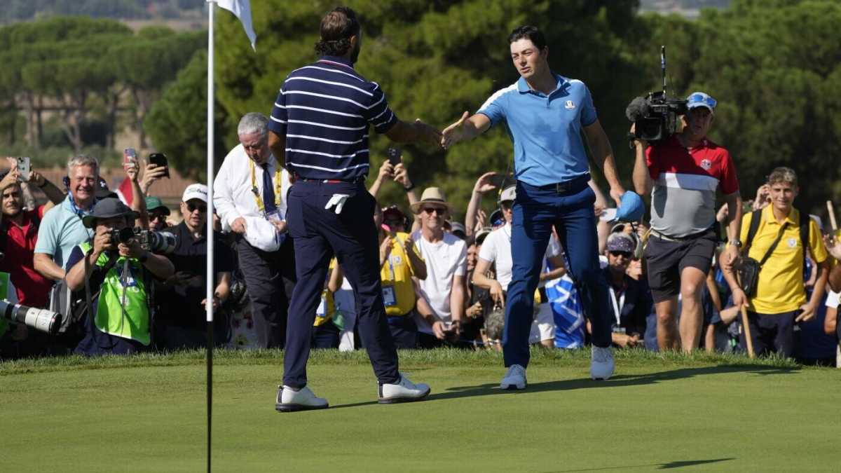 Immagine di Sentimento, orgoglio e snobberia. Il golf spiegato a chi non lo vuole capire