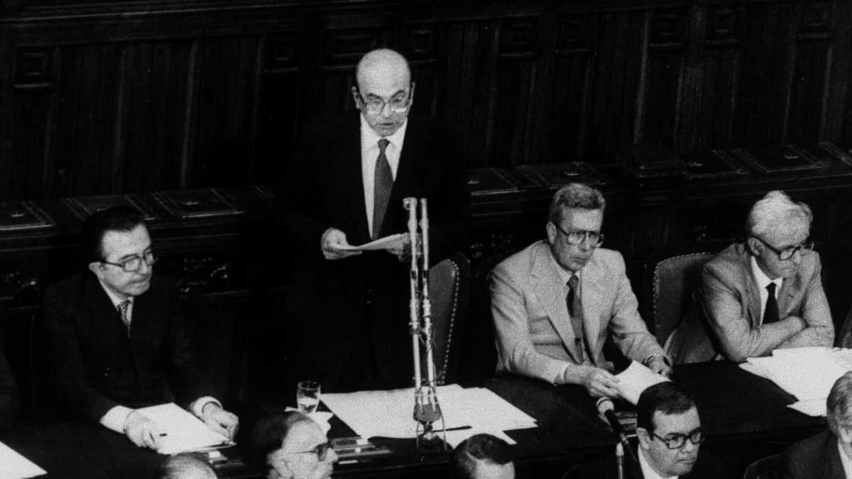 Immagine di La scivolata di Craxi dopo l’Achille Lauro: “Legittima lotta armata”?