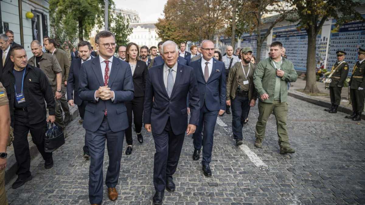 Immagine di Così l’Unione europea cura i suoi guai interni per mantenere l’aiuto a Kyiv
