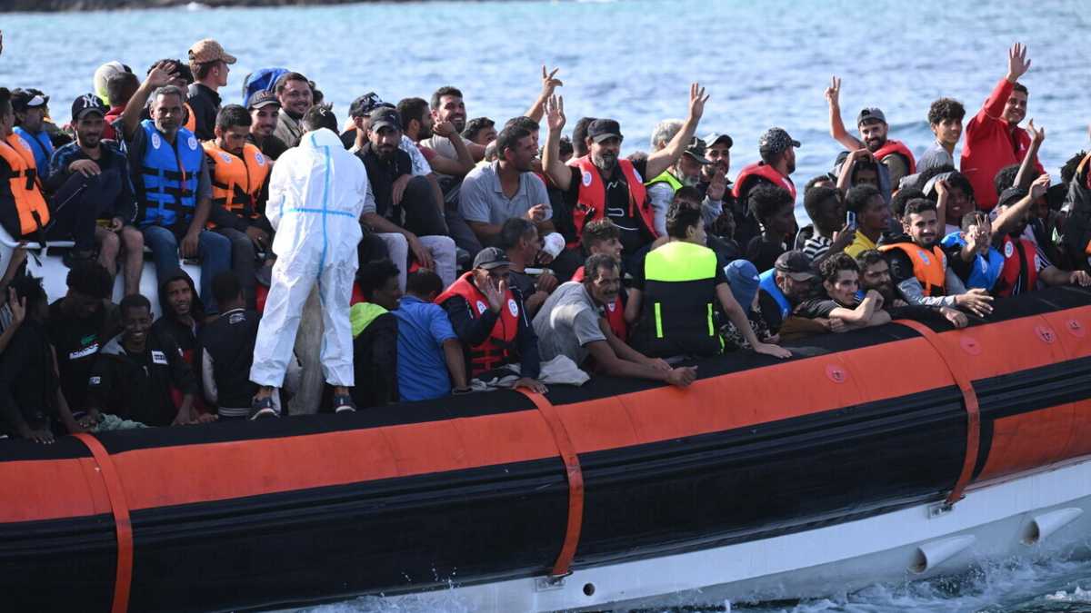 Immagine di Smascherare i populisti: una guida anti demagogia sui migranti