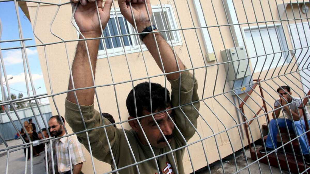 Immagine di Gli amori divisi fra Israele e Palestina, e i corpi battuti come sottofondo