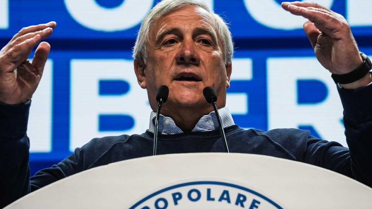 Immagine di Tajani, il complottista moderato