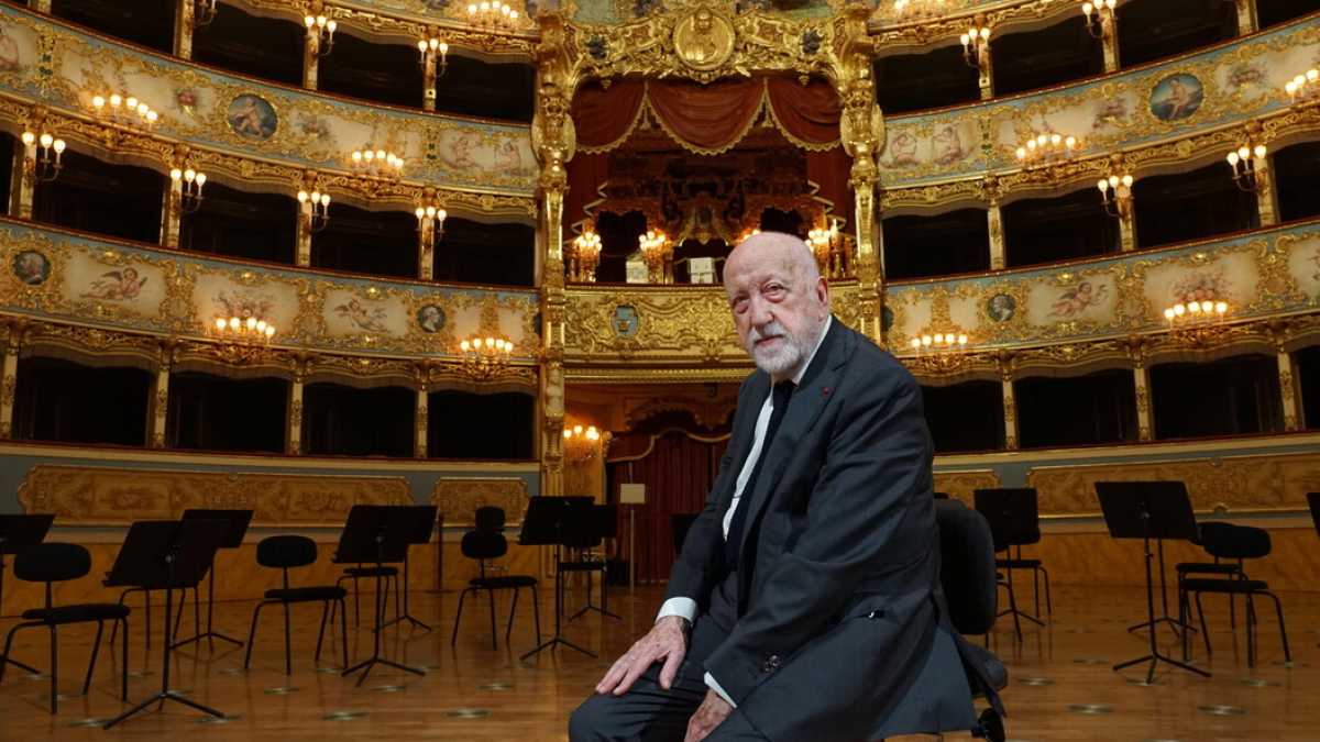 Immagine di Il futuro non è dei giovani, ma dei curiosi. A tutto campo con Pier Luigi Pizzi