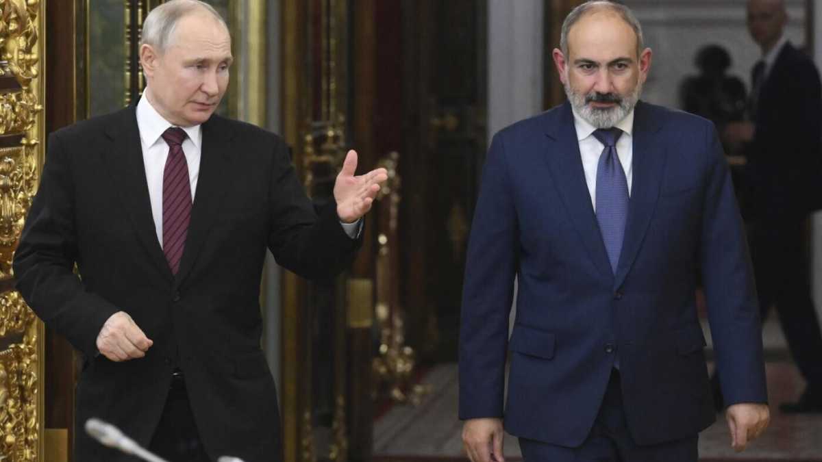 Immagine di Mosca è rimasta senza sedie nelle trattative tra Armenia e Azerbaigian