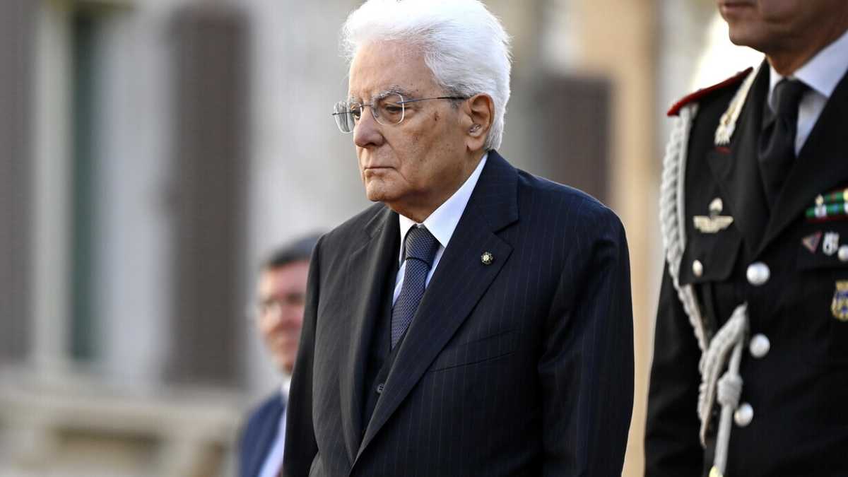 Immagine di Mattarella è più forte d’ogni Grandeur
