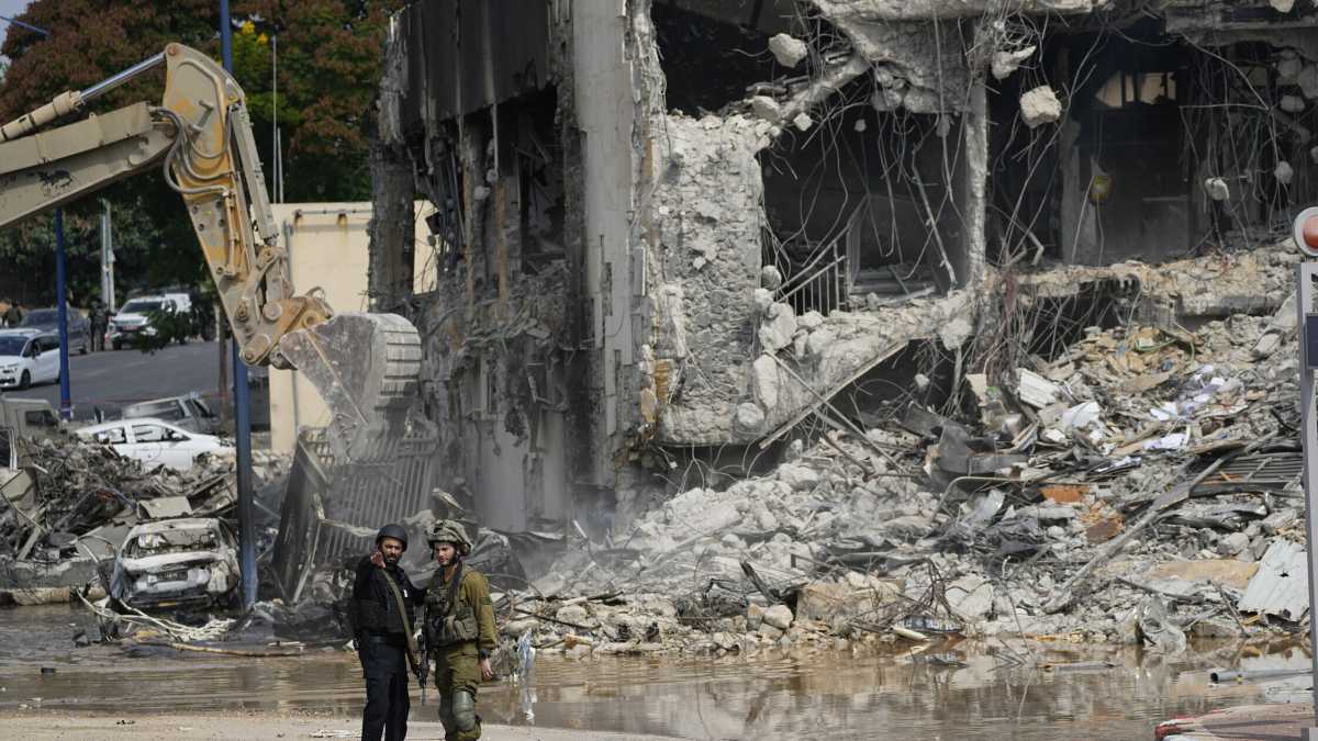 Immagine di "Difendere Israele significa difendere i nostri principi di libertà", ci scrive Bignami