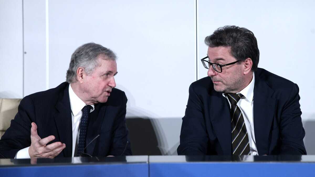 Immagine di La Banca d’Italia dice che la “prudenza” di Giorgetti è poca