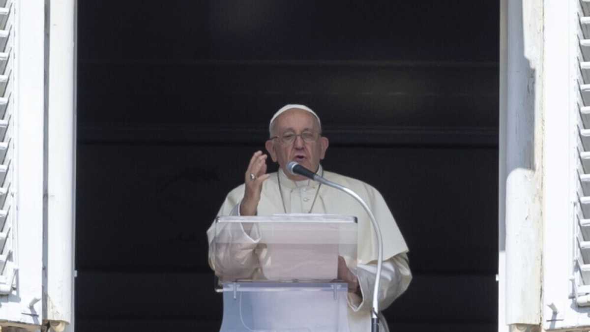 Immagine di Giova alla Chiesa occuparsi di cose terrene come la crisi climatica? Un girotondo fogliante