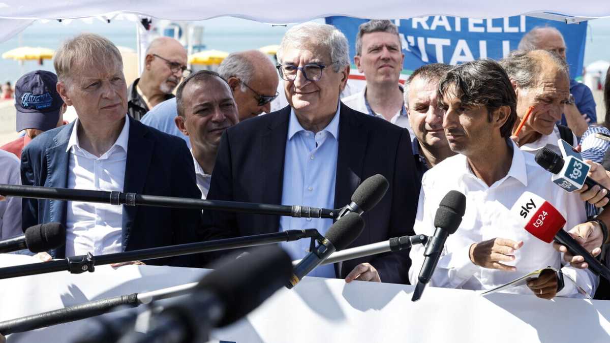 Immagine di Fratelli d'Italia: "Aderiamo alla fiaccolata del Foglio per Israele. Occidente non può voltarsi dall’altro lato"