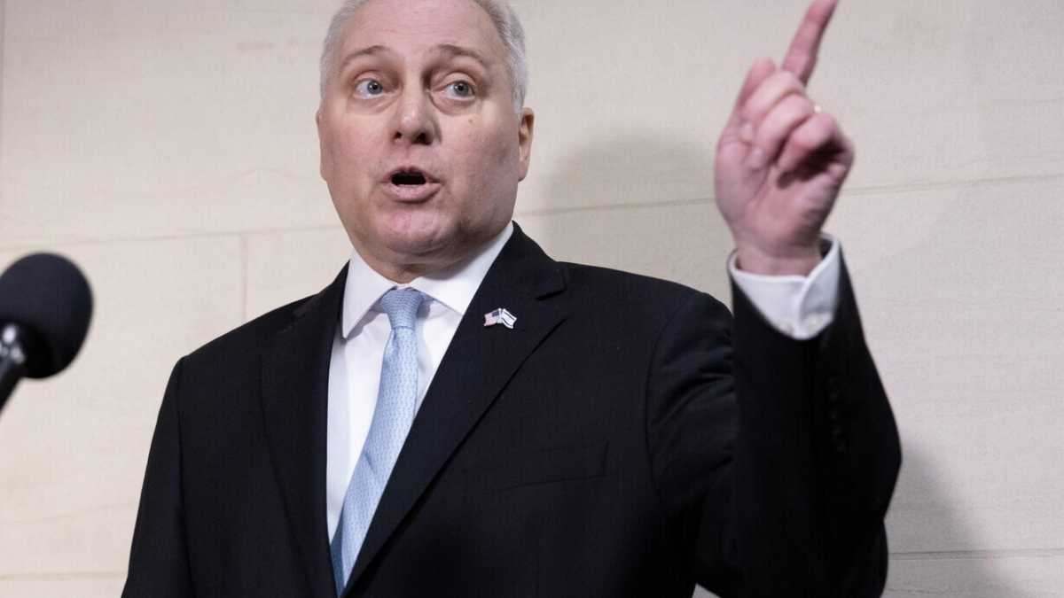 Immagine di I repubblicani americani scelgono Scalise per rimpiazzare McCarthy, ma rischiano di non farcela