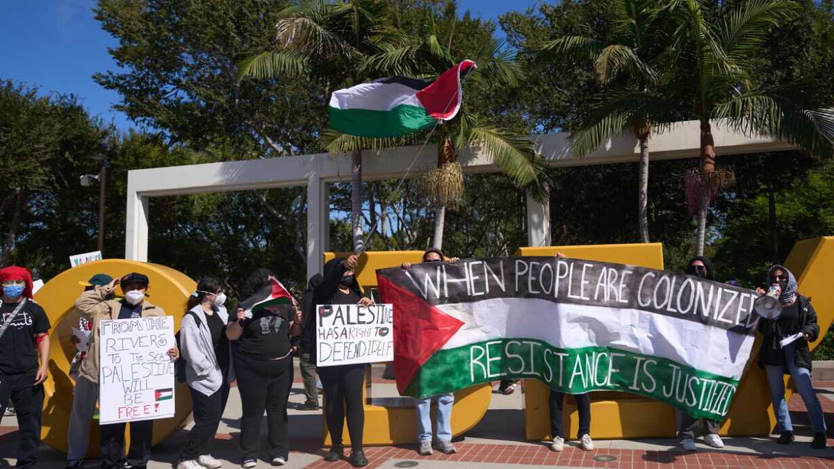 Immagine di Strizzare l’occhio a Hamas e non leggere Popper all’università