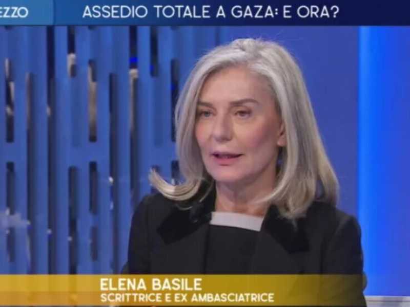 La mitomania di Elena Basile e due domande su Gian Carlo Caselli