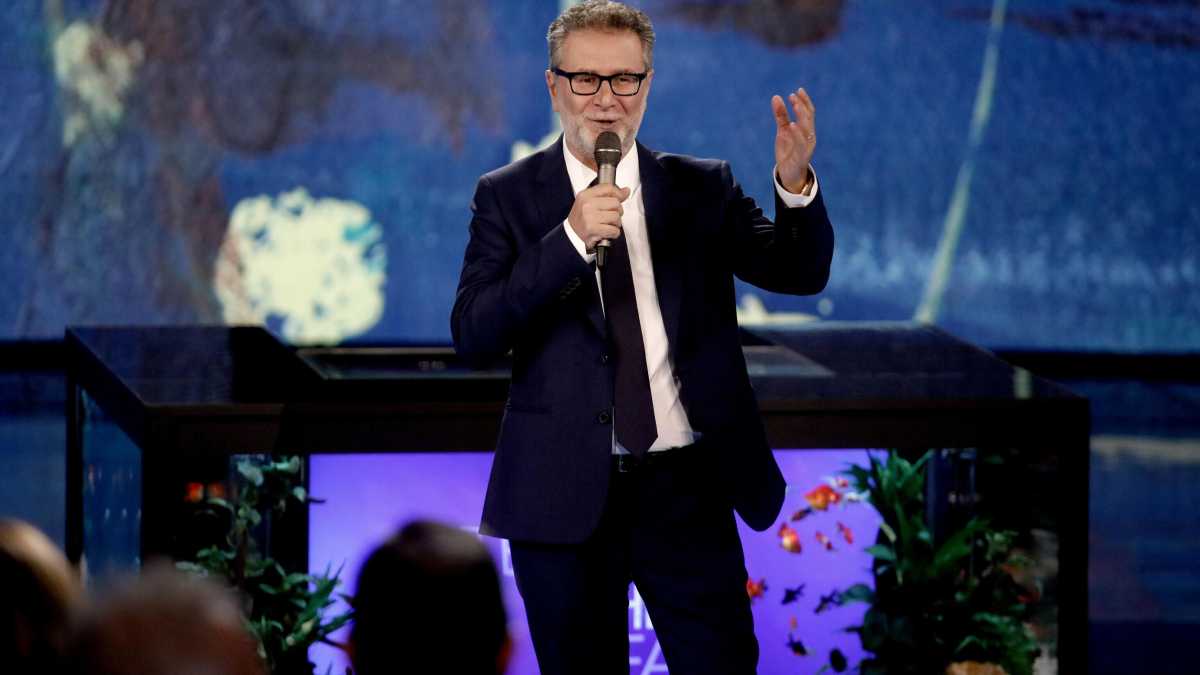 Immagine di Il vecchio talk-show non esiste più. Il caso "Che tempo che fa" spiegato alla Rai