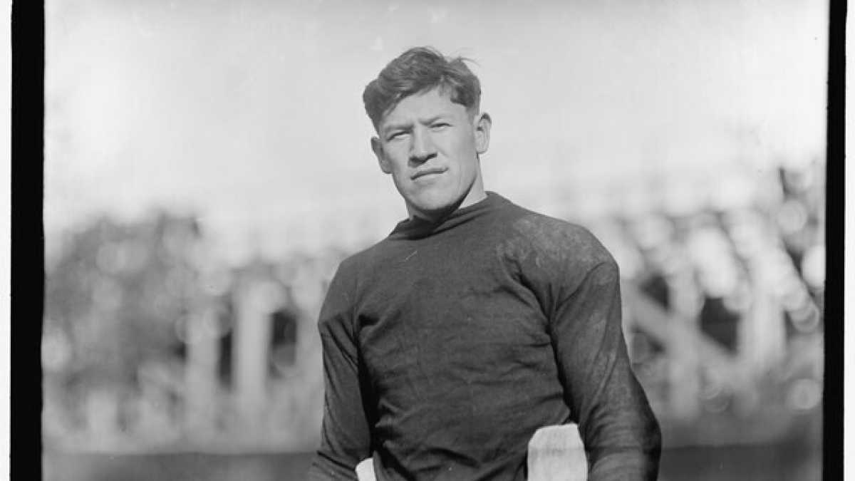 Immagine di La storia culturale americana nella vita di Jim Thorpe, il più grande atleta del mondo