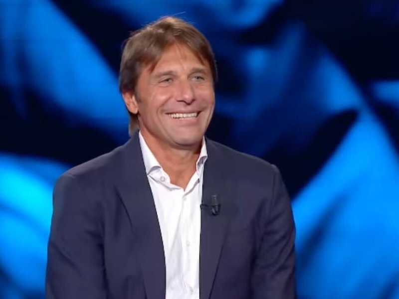 Antonio Conte durante l'intervista a Belve