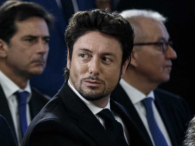 Giambruno, il Brancati a Cologno. Meloni lo "tradisca" con Peppino Brindisi