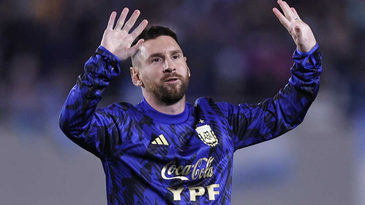 Immagine di Il Farsone d’Oro, pardon il Pallone d’Oro finirà a Messi
