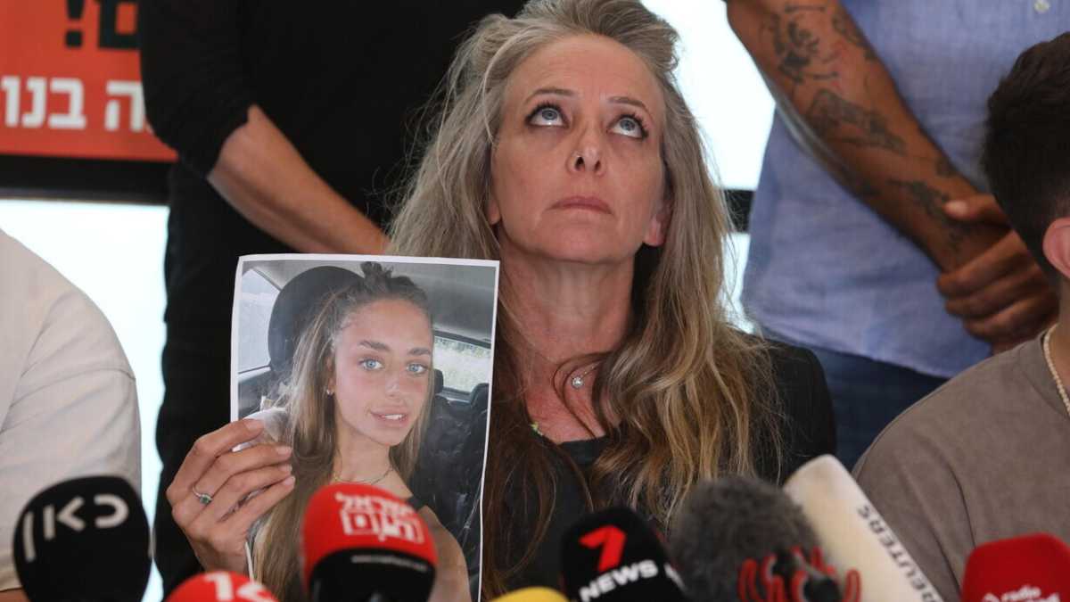 Immagine di Le famiglie degli ostaggi dopo il video pubblicato da Hamas: "Liberate tutti i prigionieri"