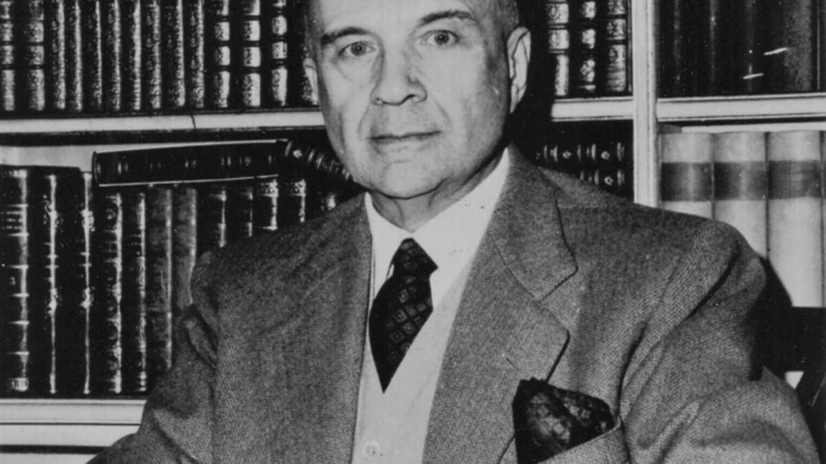 Immagine di Anselma Dell’Olio ripercorre la vita di Rol, il sensitivo torinese