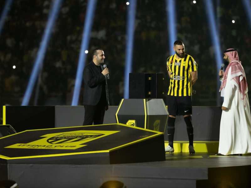 La presentazione di Benzema, nuovo acquisto dell'Al Ittihad (Ansa)<br />