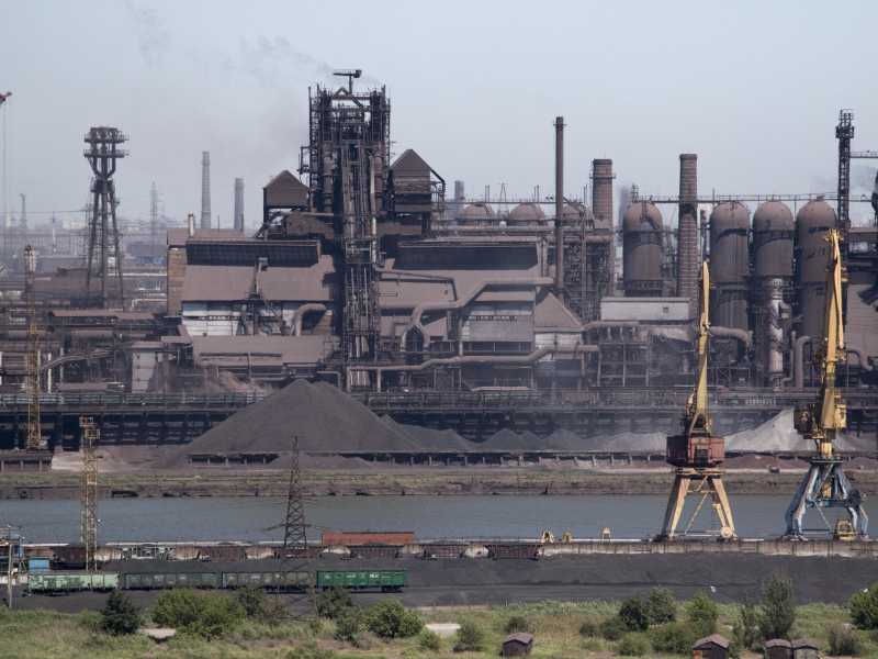 Lo stabilimento Azovstal di Mariupol nel 2018. Foto Ansa <br />